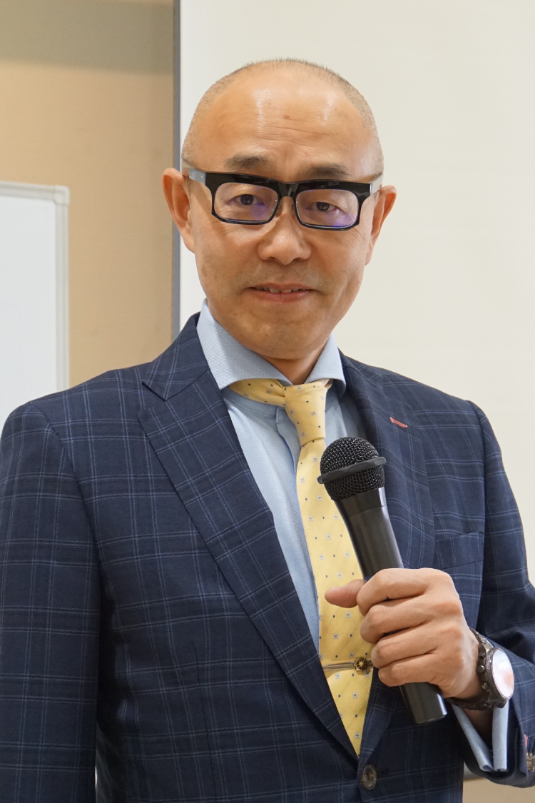 オフィストヨオカ パートナー講師 浦上俊司プロフィール写真